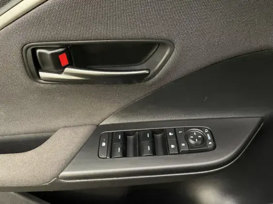 TOYOTA C-HR II - voiture d'occasion - Photo 17