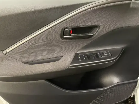 TOYOTA C-HR II - voiture d'occasion - Photo 19
