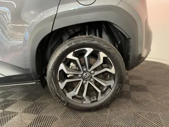 TOYOTA YARIS CROSS I - voiture d'occasion - Photo 24