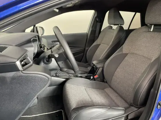 TOYOTA COROLLA TOURING SPT X - voiture d'occasion - Photo 18
