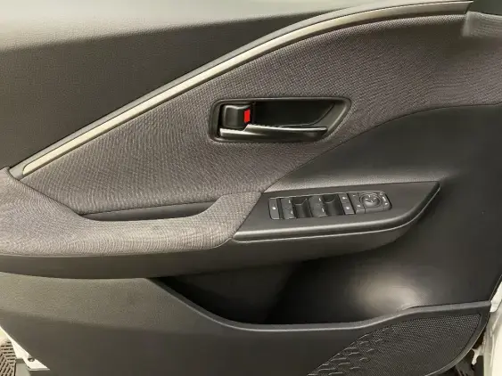 TOYOTA C-HR II - voiture d'occasion - Photo 19