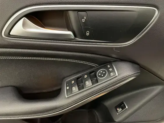 MERCEDES-BENZ CLA - voiture d'occasion - Photo 17