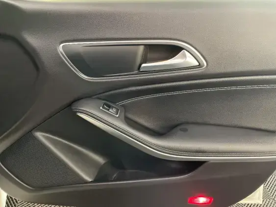 MERCEDES-BENZ CLA - voiture d'occasion - Photo 20