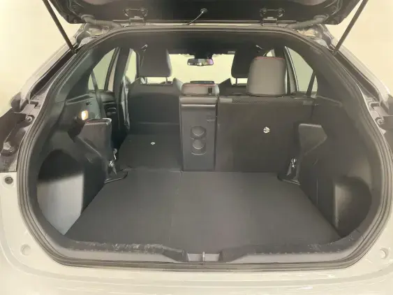 TOYOTA YARIS CROSS I - voiture d'occasion - Photo 16