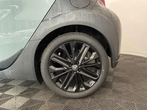 TOYOTA AYGO X - voiture d'occasion - Photo 24