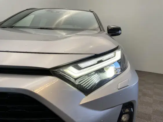 TOYOTA RAV4 V - voiture d'occasion - Photo 22