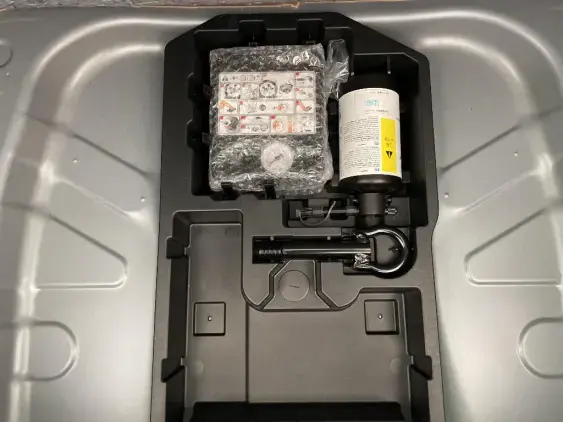 TOYOTA AYGO X - voiture d'occasion - Photo 17