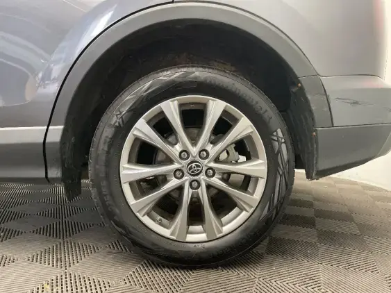 TOYOTA RAV4 IV - voiture d'occasion - Photo 24