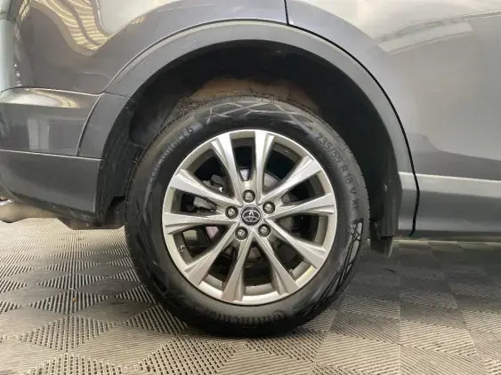 TOYOTA RAV4 IV - voiture d'occasion - Photo 25