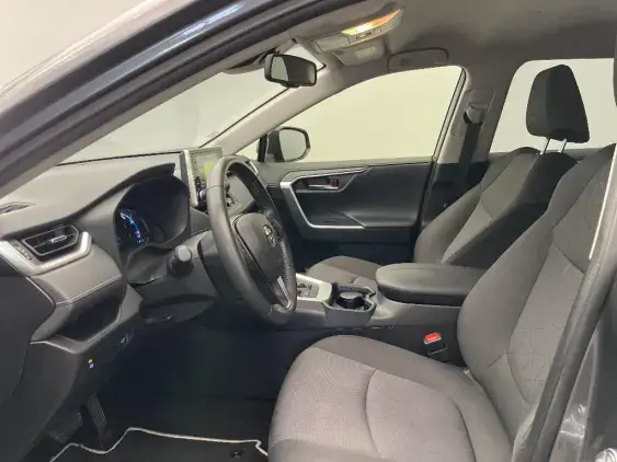 TOYOTA RAV4 V - voiture d'occasion - Photo 18