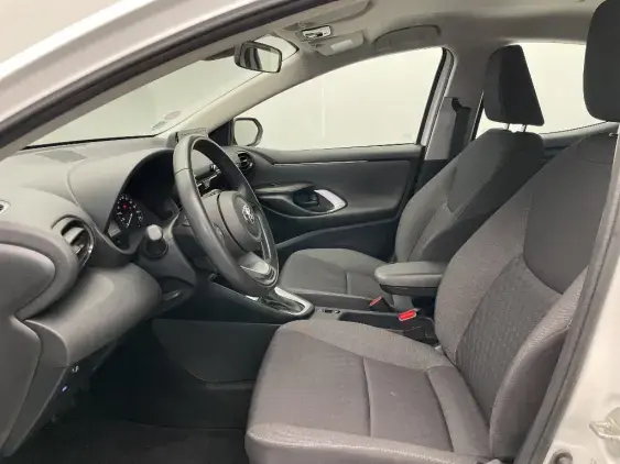 TOYOTA YARIS IV - voiture d'occasion - Photo 18