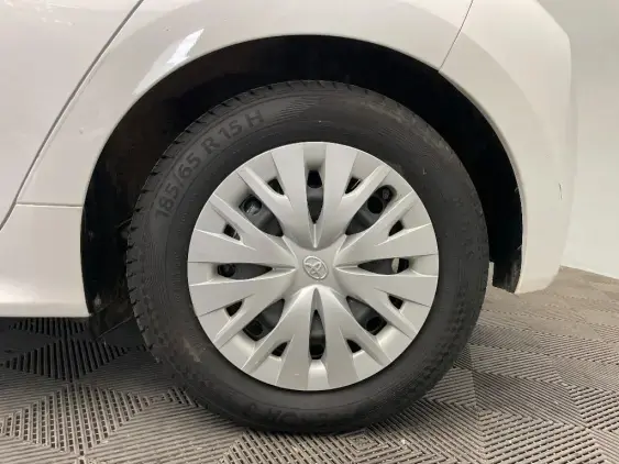 TOYOTA YARIS IV - voiture d'occasion - Photo 24