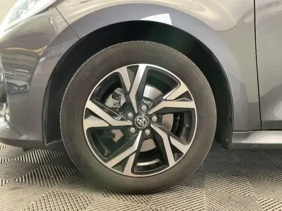 TOYOTA YARIS IV - voiture d'occasion - Photo 23