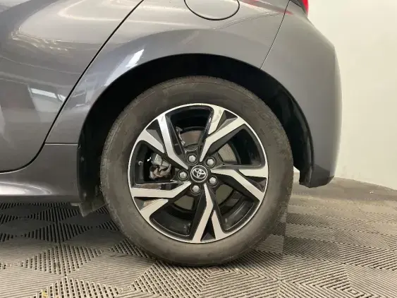 TOYOTA YARIS IV - voiture d'occasion - Photo 24