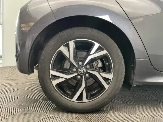 TOYOTA YARIS IV - voiture d'occasion - Photo 25