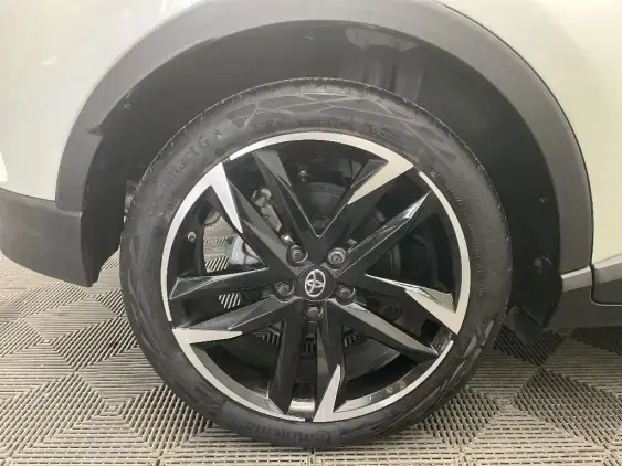 TOYOTA C-HR - voiture d'occasion - Photo 25