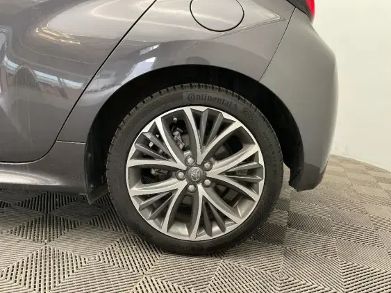 TOYOTA YARIS IV - voiture d'occasion - Photo 23