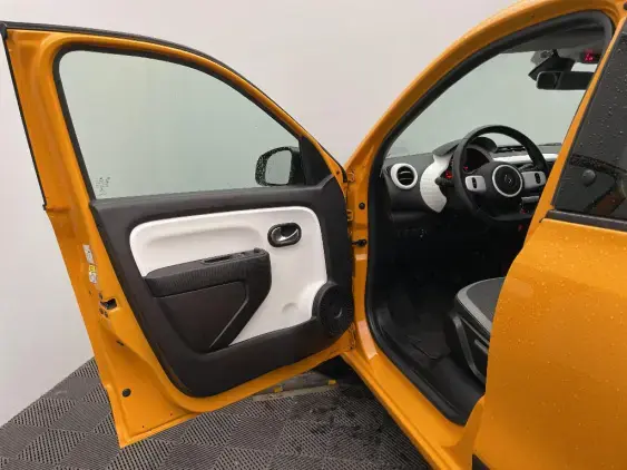 RENAULT TWINGO III - voiture d'occasion - Photo 18