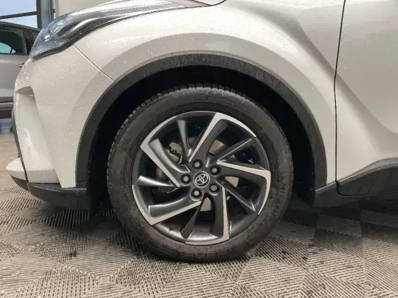 TOYOTA C-HR - voiture d'occasion - Photo 23