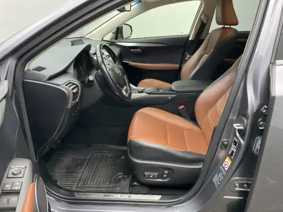 LEXUS NX - voiture d'occasion - Photo 18