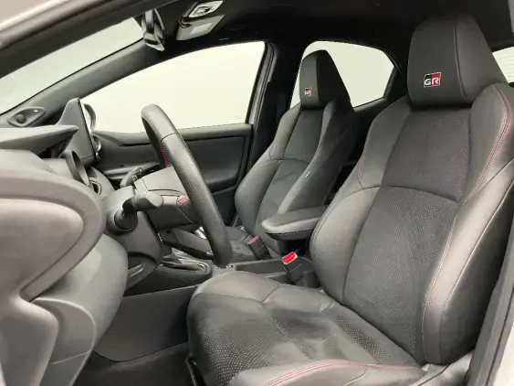 TOYOTA YARIS IV - voiture d'occasion - Photo 18