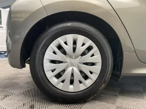 TOYOTA YARIS IV - voiture d'occasion - Photo 25