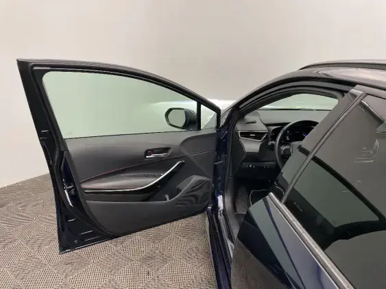 TOYOTA COROLLA TOURING SPT X - voiture d'occasion - Photo 19