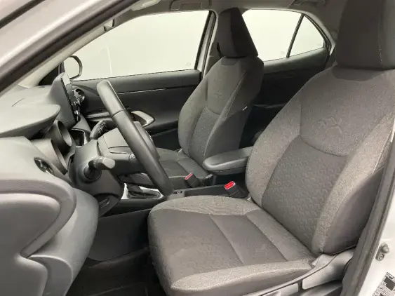 TOYOTA YARIS CROSS I - voiture d'occasion - Photo 18