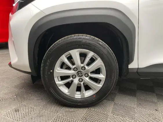 TOYOTA YARIS CROSS I - voiture d'occasion - Photo 23