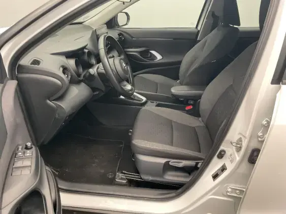 TOYOTA YARIS CROSS I - voiture d'occasion - Photo 18