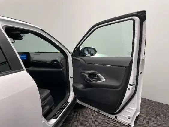 TOYOTA YARIS CROSS I - voiture d'occasion - Photo 20