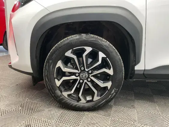 TOYOTA YARIS CROSS I - voiture d'occasion - Photo 23