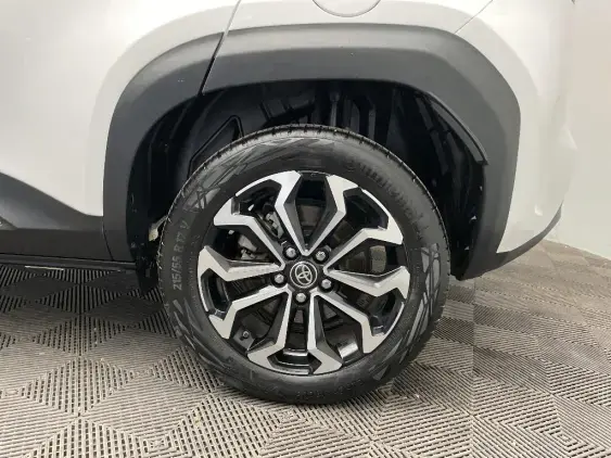 TOYOTA YARIS CROSS I - voiture d'occasion - Photo 24