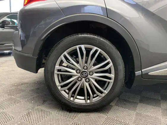TOYOTA C-HR - voiture d'occasion - Photo 25