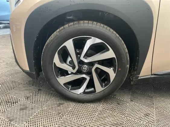 TOYOTA AYGO X - voiture d'occasion - Photo 23