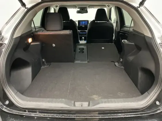 TOYOTA YARIS CROSS I - voiture d'occasion - Photo 16