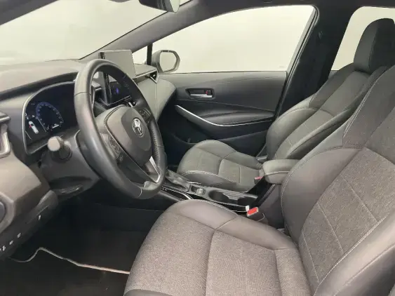 TOYOTA COROLLA TOURING SPT X - voiture d'occasion - Photo 18
