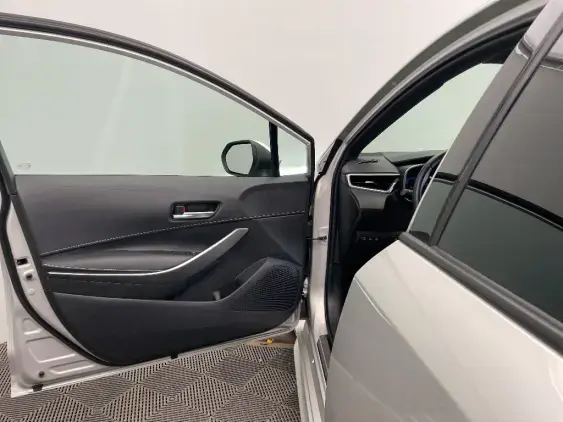 TOYOTA COROLLA TOURING SPT X - voiture d'occasion - Photo 19