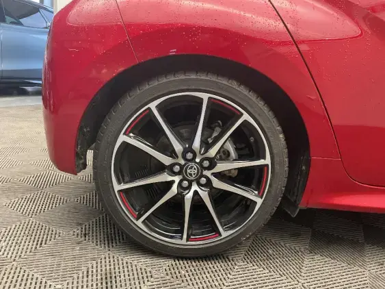 TOYOTA YARIS IV - voiture d'occasion - Photo 25