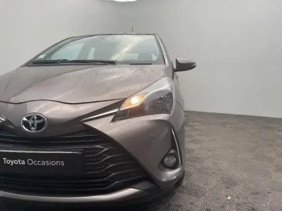 TOYOTA YARIS III - voiture d'occasion - Photo 22