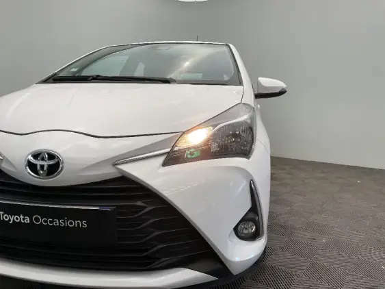 TOYOTA YARIS III - voiture d'occasion - Photo 22