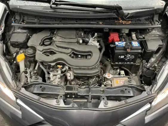 TOYOTA YARIS III - voiture d'occasion - Photo 21