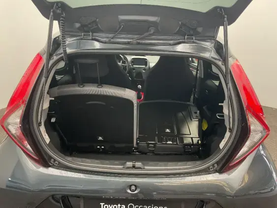 TOYOTA AYGO II - voiture d'occasion - Photo 16