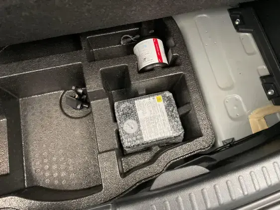 TOYOTA YARIS IV - voiture d'occasion - Photo 17