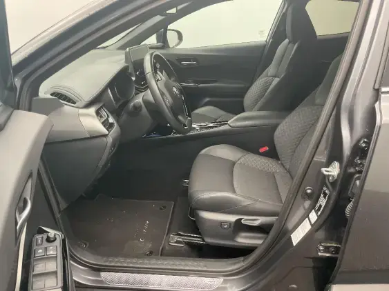 TOYOTA C-HR - voiture d'occasion - Photo 18