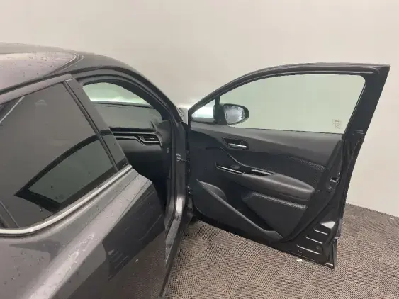 TOYOTA C-HR - voiture d'occasion - Photo 20