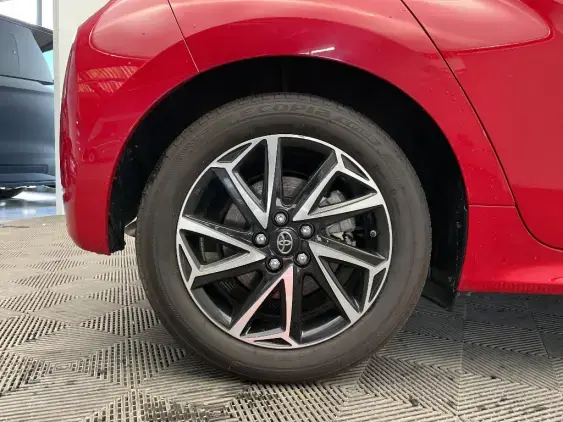 TOYOTA YARIS IV - voiture d'occasion - Photo 25