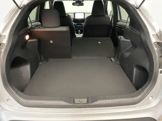 TOYOTA YARIS CROSS I - voiture d'occasion - Photo 16