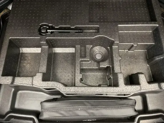 TOYOTA YARIS CROSS I - voiture d'occasion - Photo 17