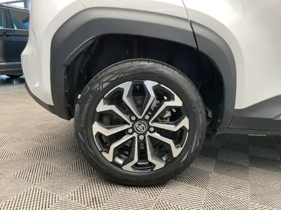 TOYOTA YARIS CROSS I - voiture d'occasion - Photo 25